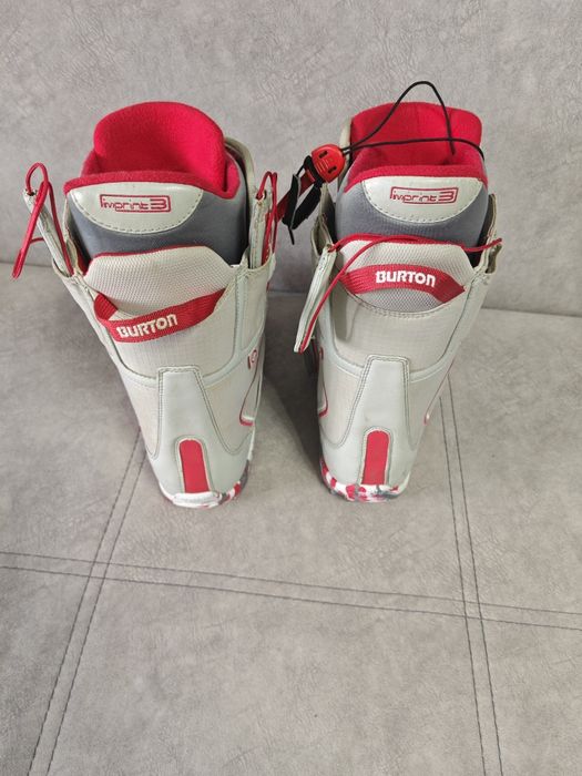 Сноубордический ботинки