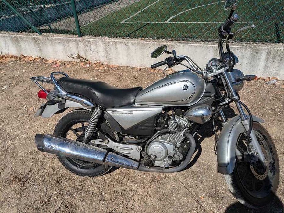 Yamaha YBR 125 Custom
