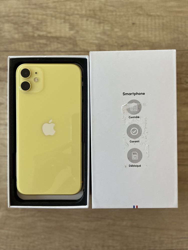iPhone 11, zółty