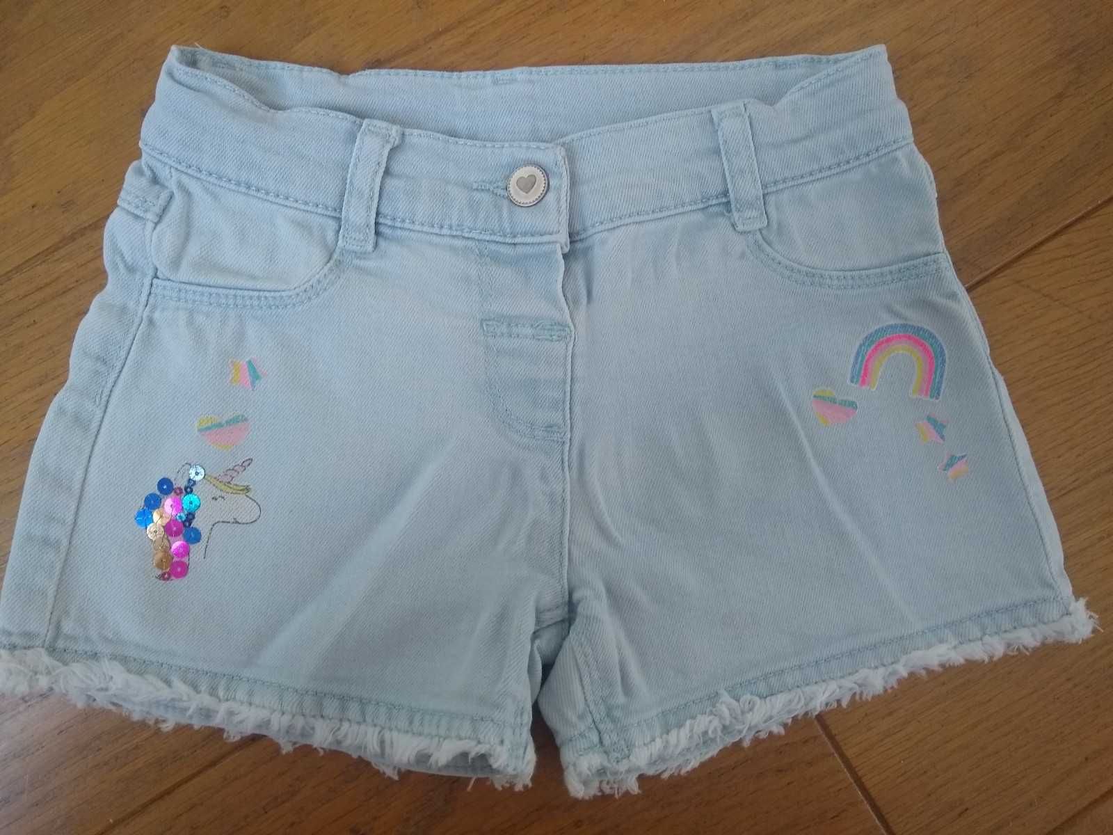 Krótkie spodenki jeansowe LC Waikiki jednorożec 4-5 lat