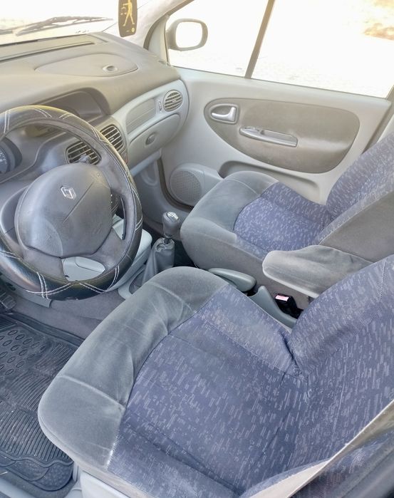 Renault Scenic 1.9 DCI