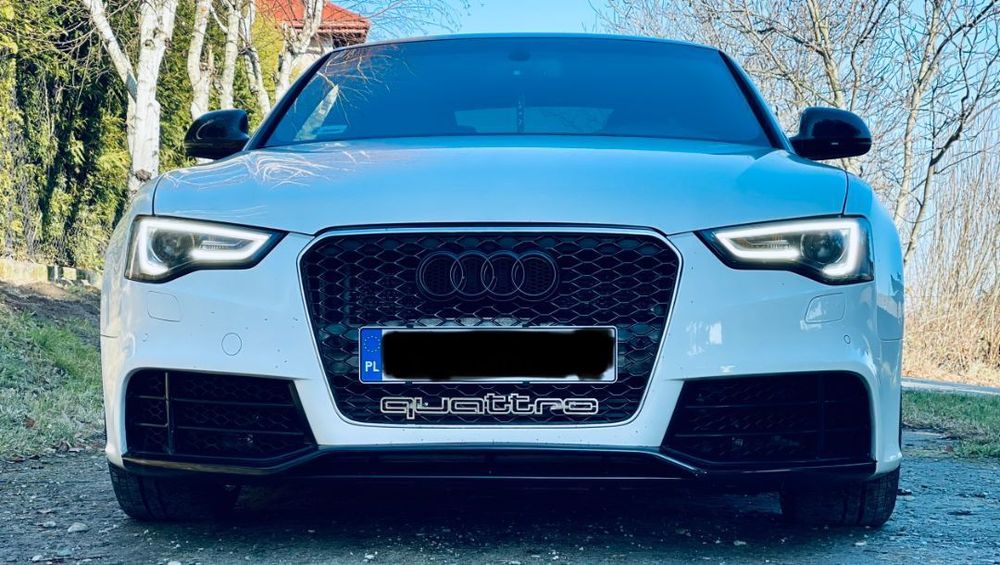 Napis QUATTRO Emblemat Logo AUDI Znaczek Stal Nierdzewna Gril Atrapa