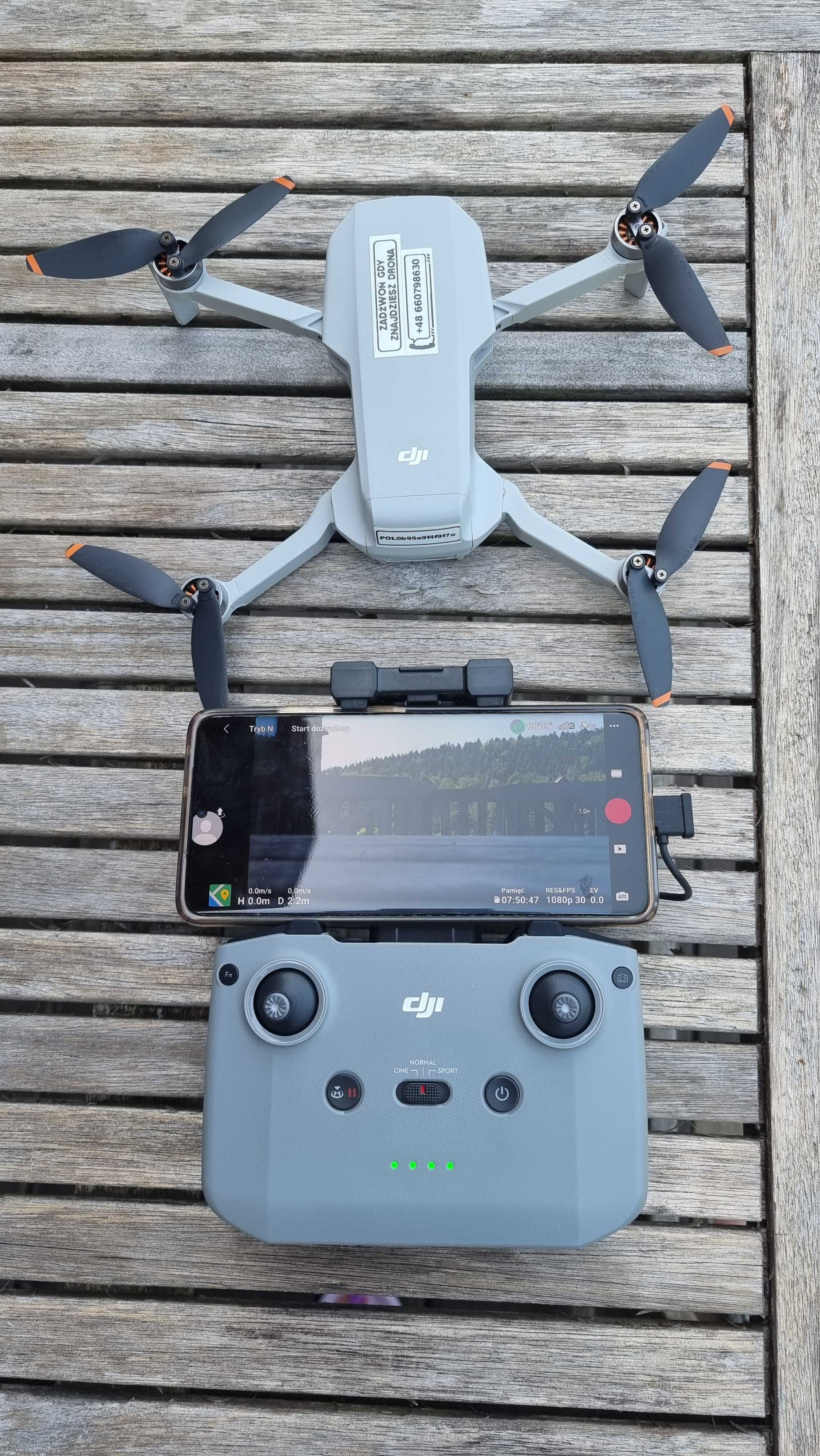 Dron DJI Mini 2 Fly More Combo (Mavic Mini 2 Fly More Combo) zestaw