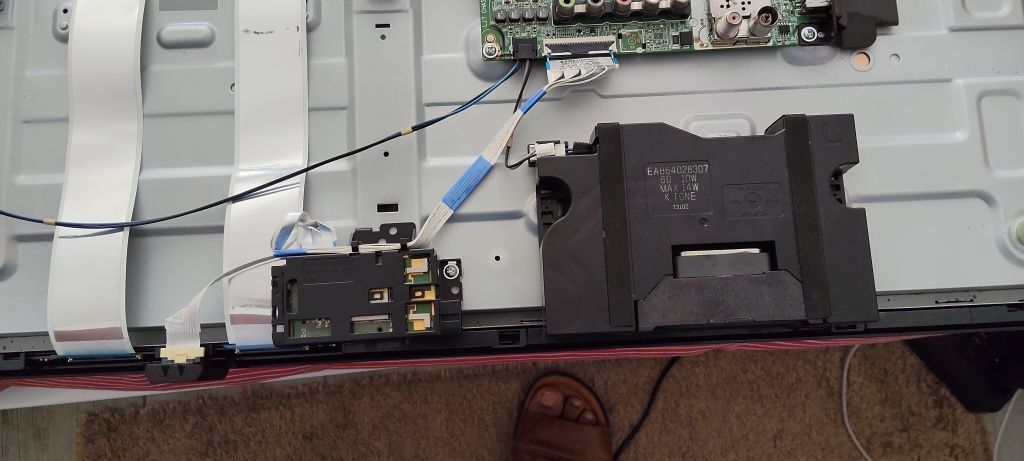 Vendo TV LG 43UJ630V para peças