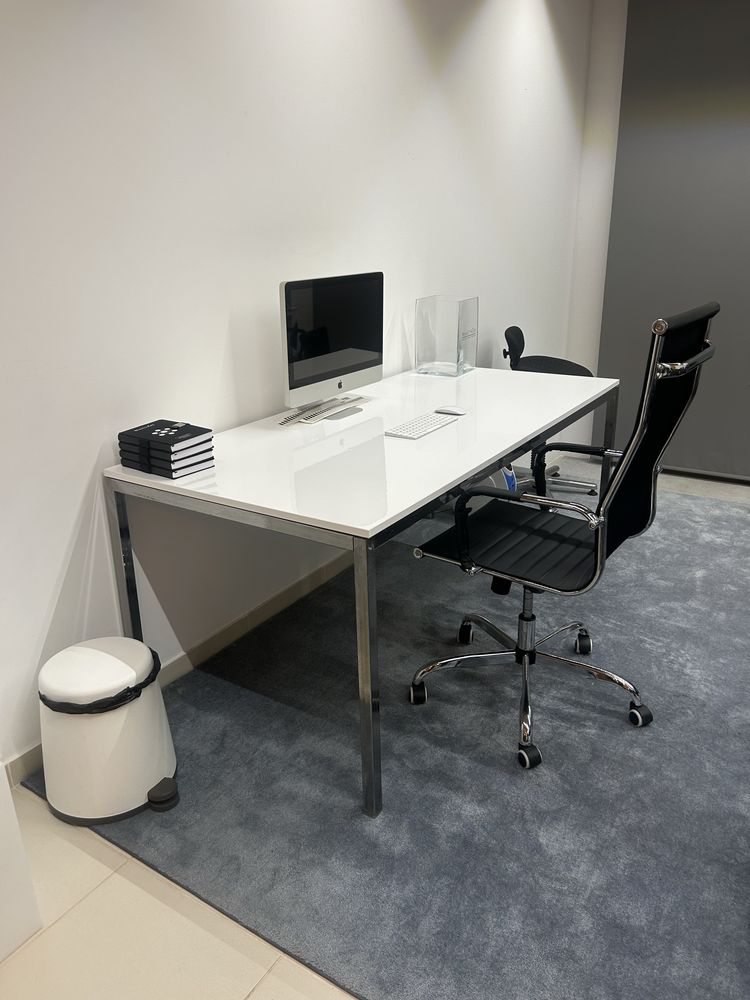 Mesa lacada tampo Branco