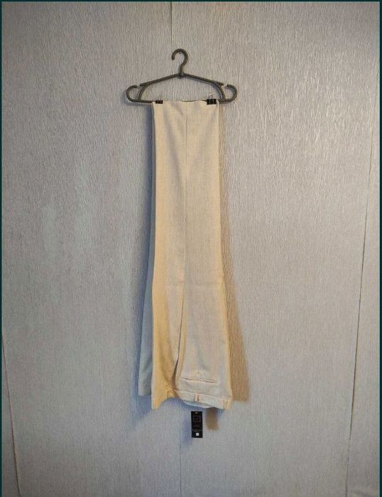 Классические светлые мужские брюки, лен (размер 50)