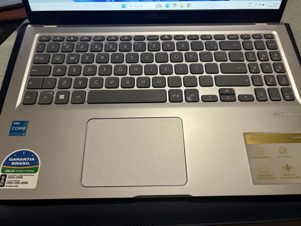 Notebook Asus Vivobook 15 Intel Core i3 8GB RAM 256GB SSD