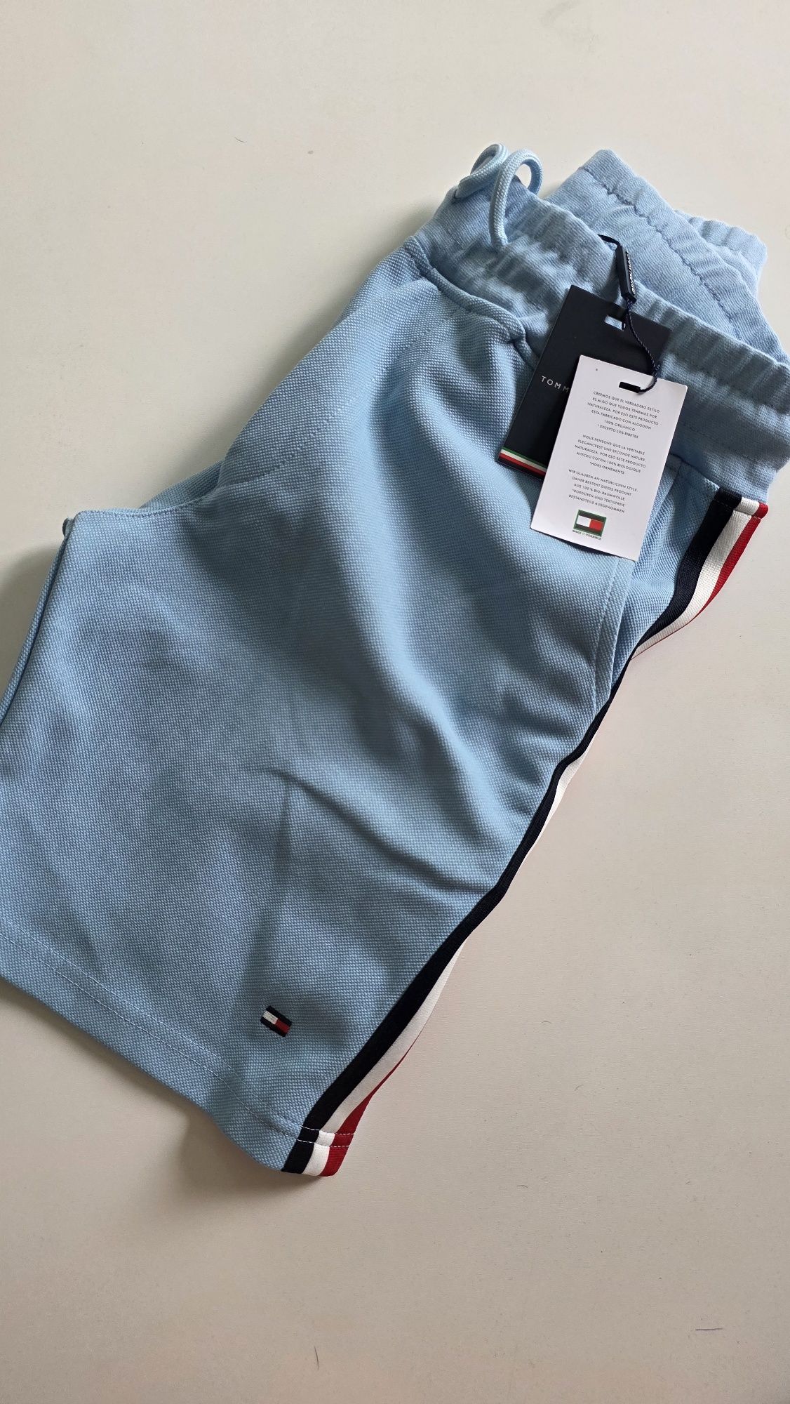 Tommy hilfiger komplet spodenki szorty błękitne niebieskie L / XL  wyp