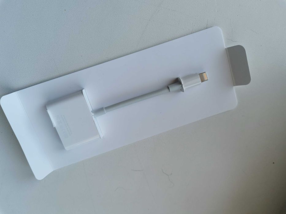 Продам кабель Lightning to Hdmi