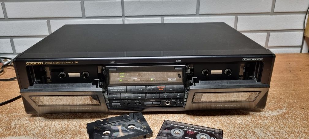 Magnetofon deck ONKYO TA-RW20. Japan