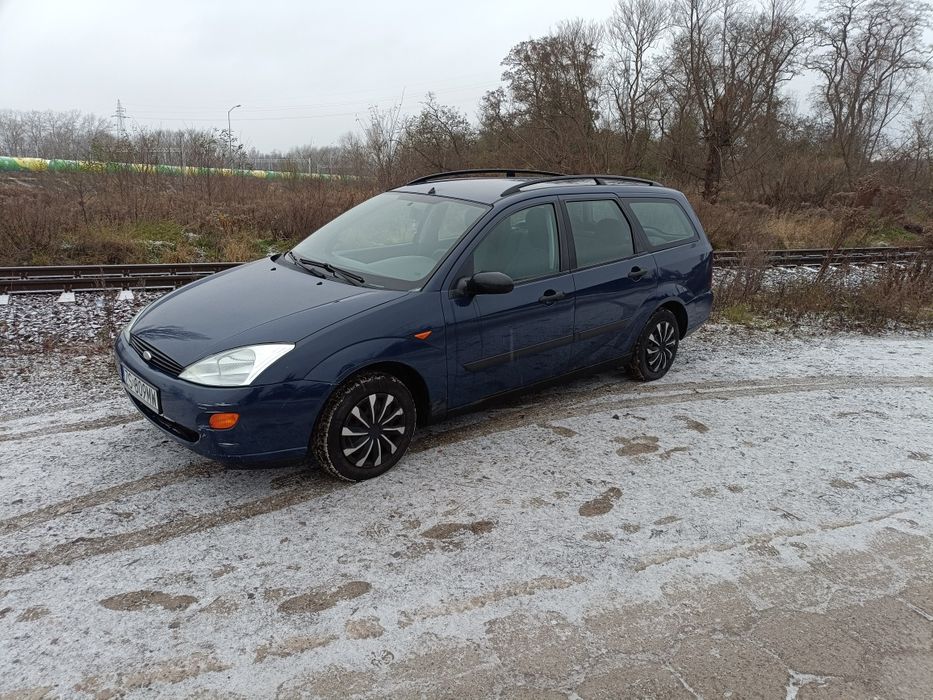 Ford Focus 1.6 Benzyna Automat Kombi 2000R Opłaty do Maja 2026 Hak