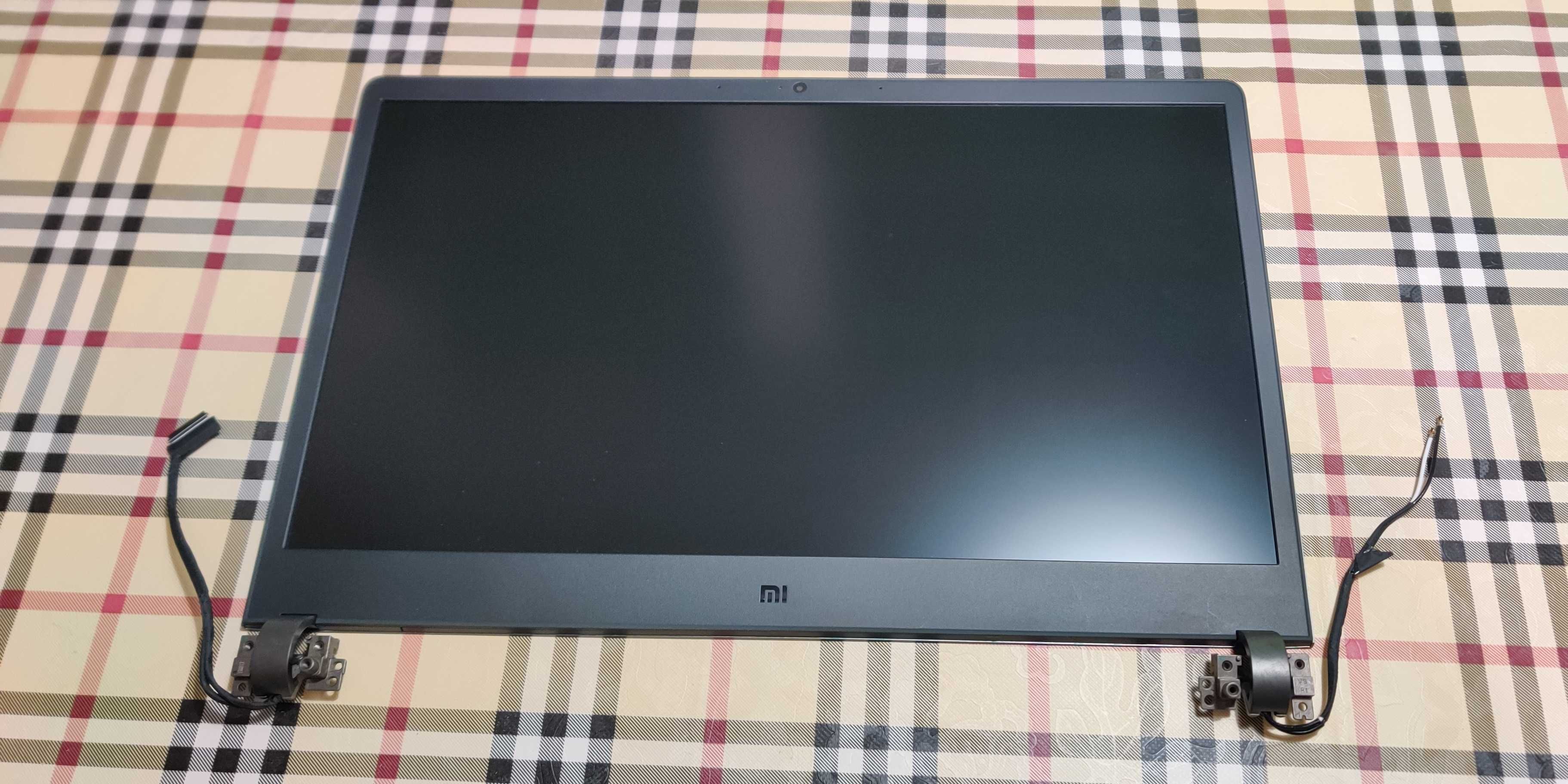 Xiaomi Mi Gaming / 15.6" дисплей в зборі з корпусом.