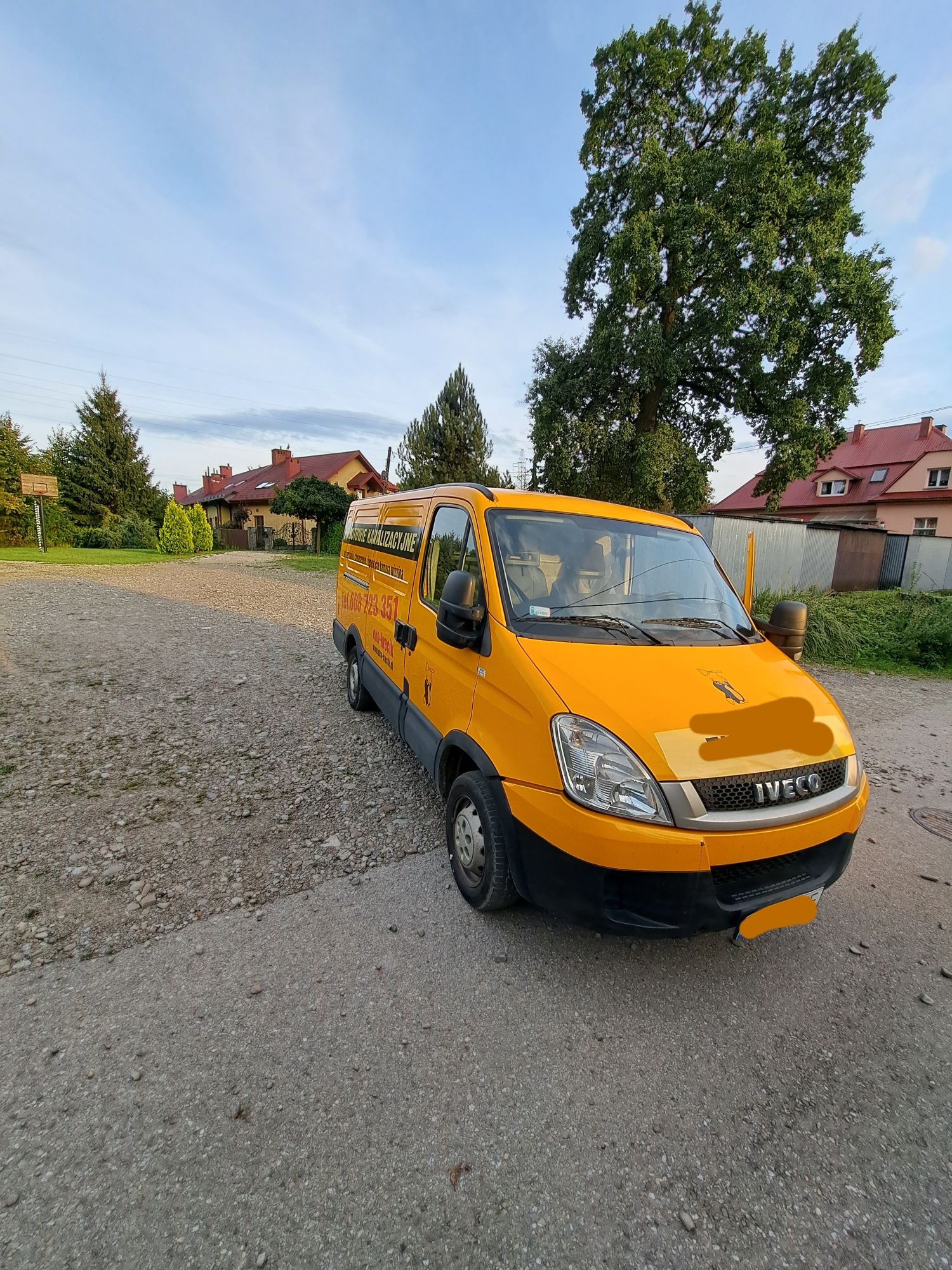 Iveco Daily z urządzeniem do czyszczenia kanalizacji, wuko