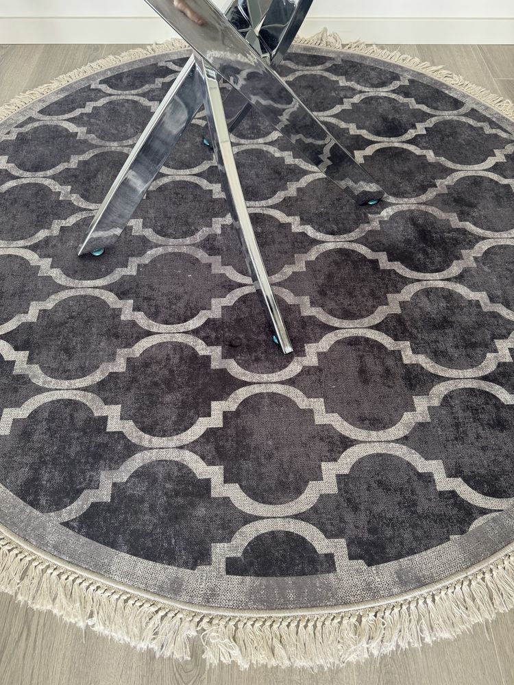 Conjunto Sala (Mesa, Cadeiras, Tapete)