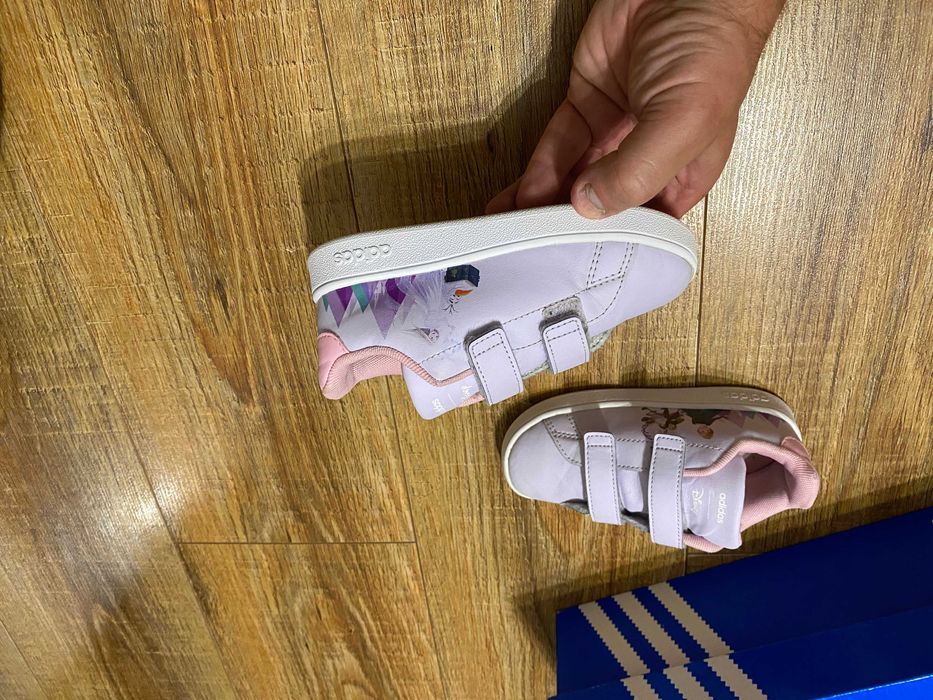 Adidas кроссовки кросівки детские на девочку Адидас оригинал р.26