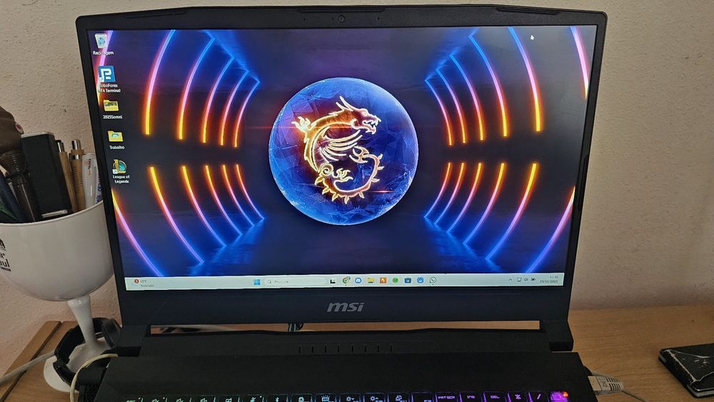 PC MONSTRO! MSI Katana 15 – i9 + RTX 4070 + 32GB DDR5-5600 + 1TB NVMe