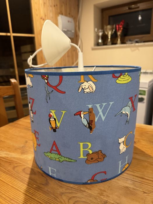 Lampa wisząca, chlopieca.