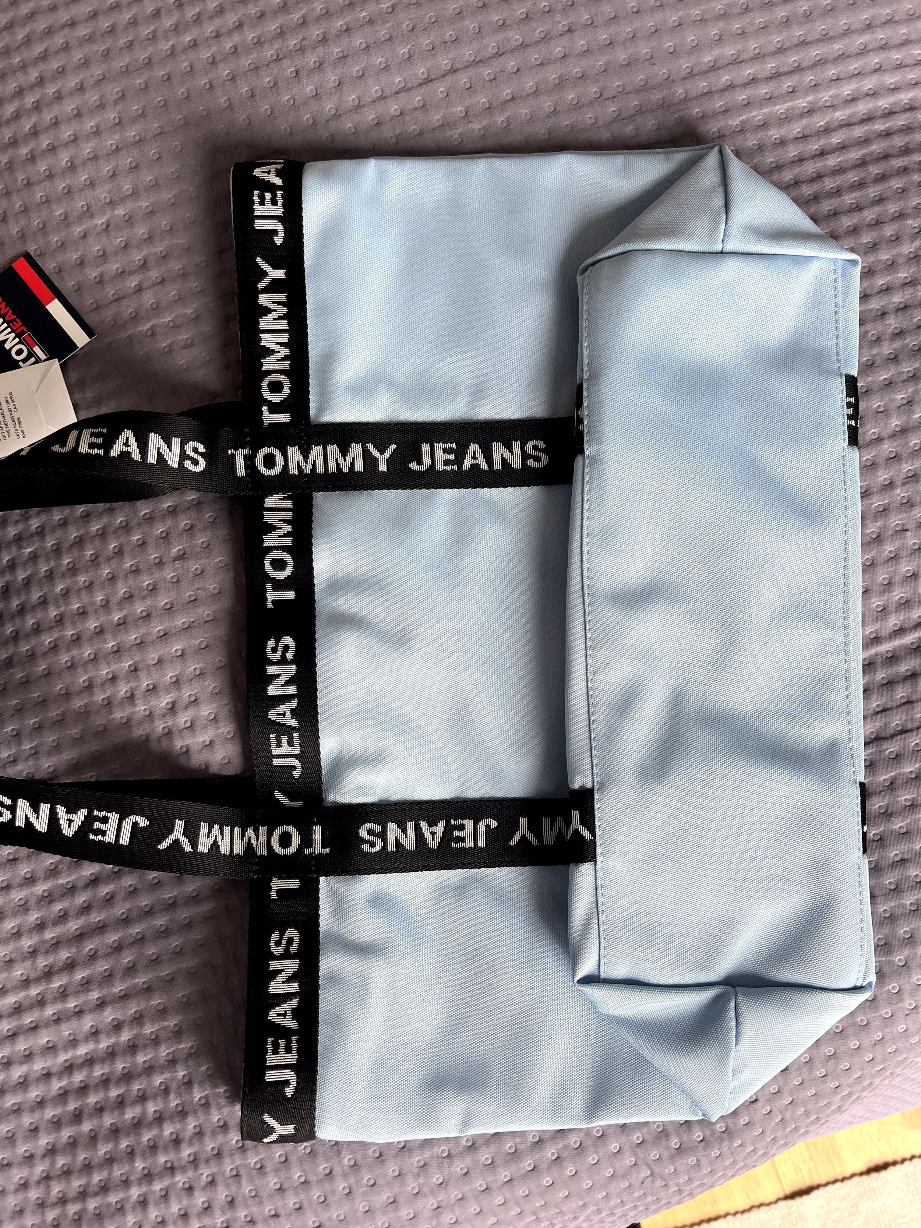 Torebka Tommy Jeans, błękitna