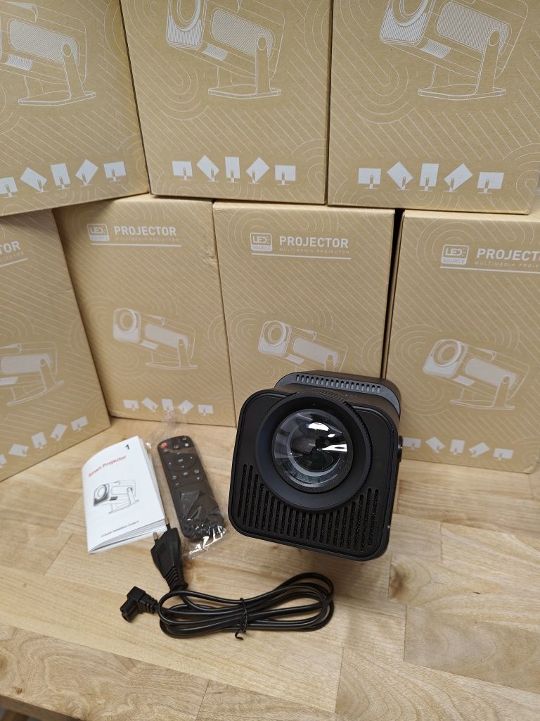 Projetor 8000 lumens + NATIVA 180P+ Android + Keystone 4D + WiFi 6