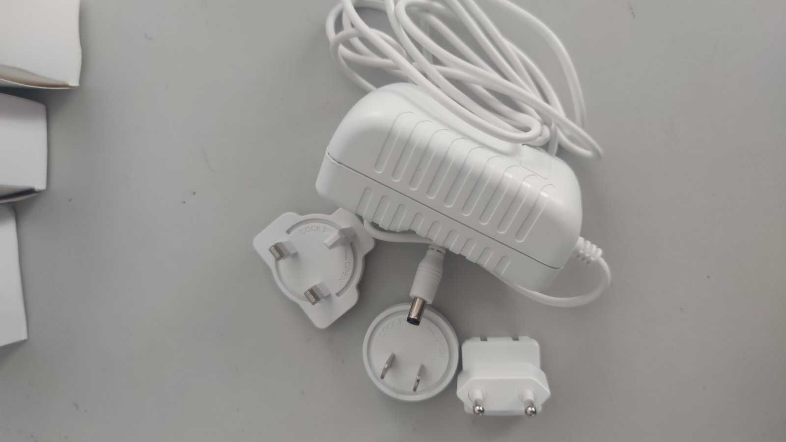 Блоки живлення різних типів 9v - 1000 mA/5v - 2000 mA /12v - 2000 mA