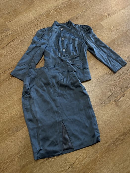 Жіночий діловий костюм двійка