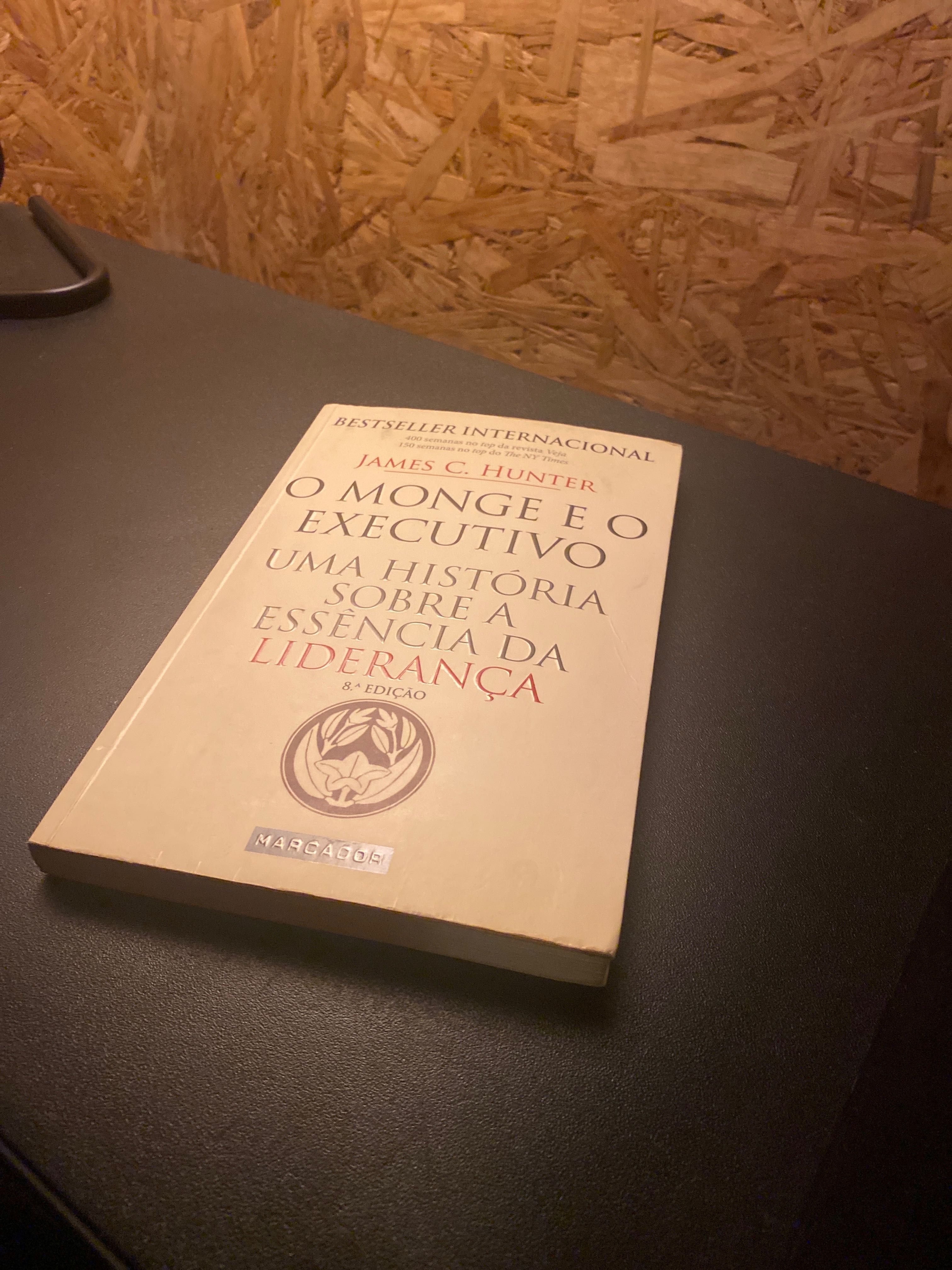 Livro O Monge e o Executivo