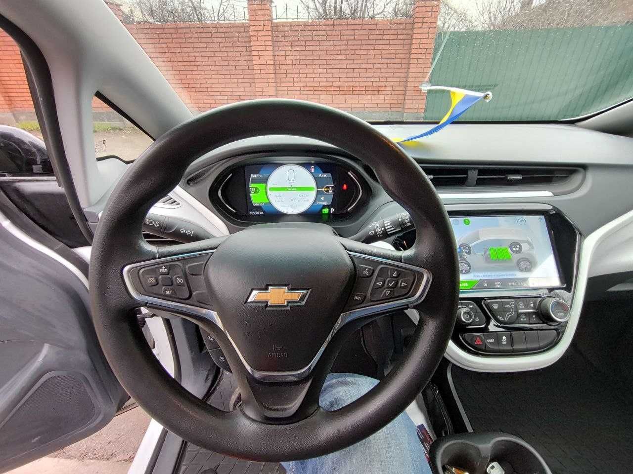 Продам авто Chevrolet Bolt 2017