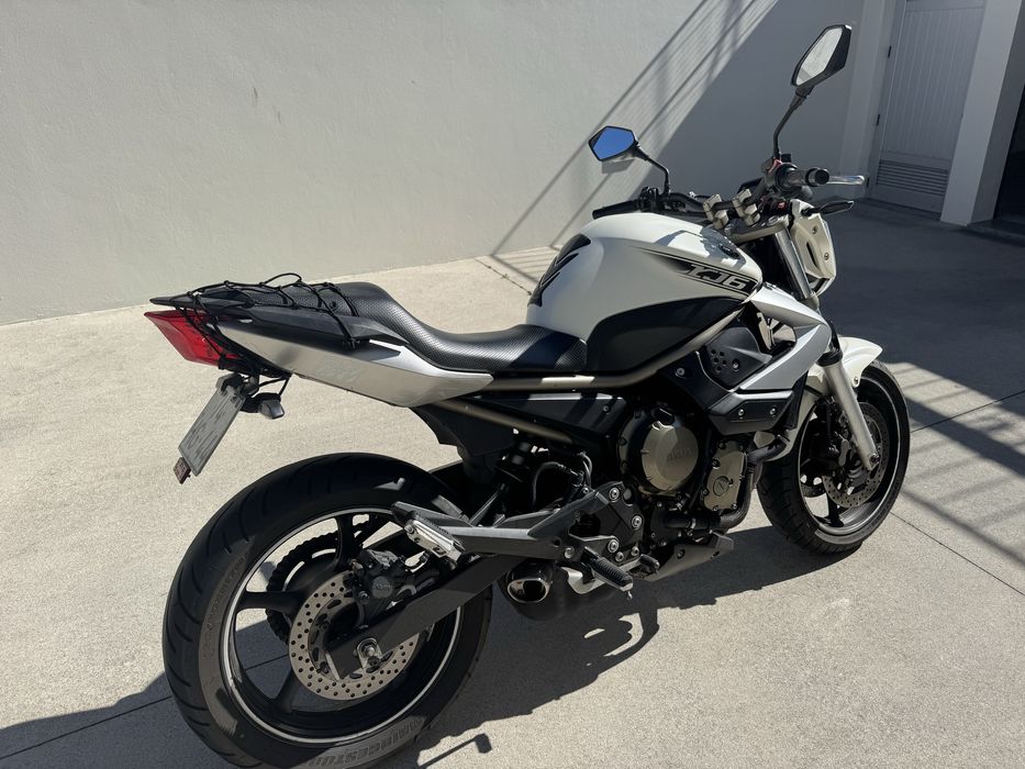 Yamaha xj6 54kw de 2009 com Mala