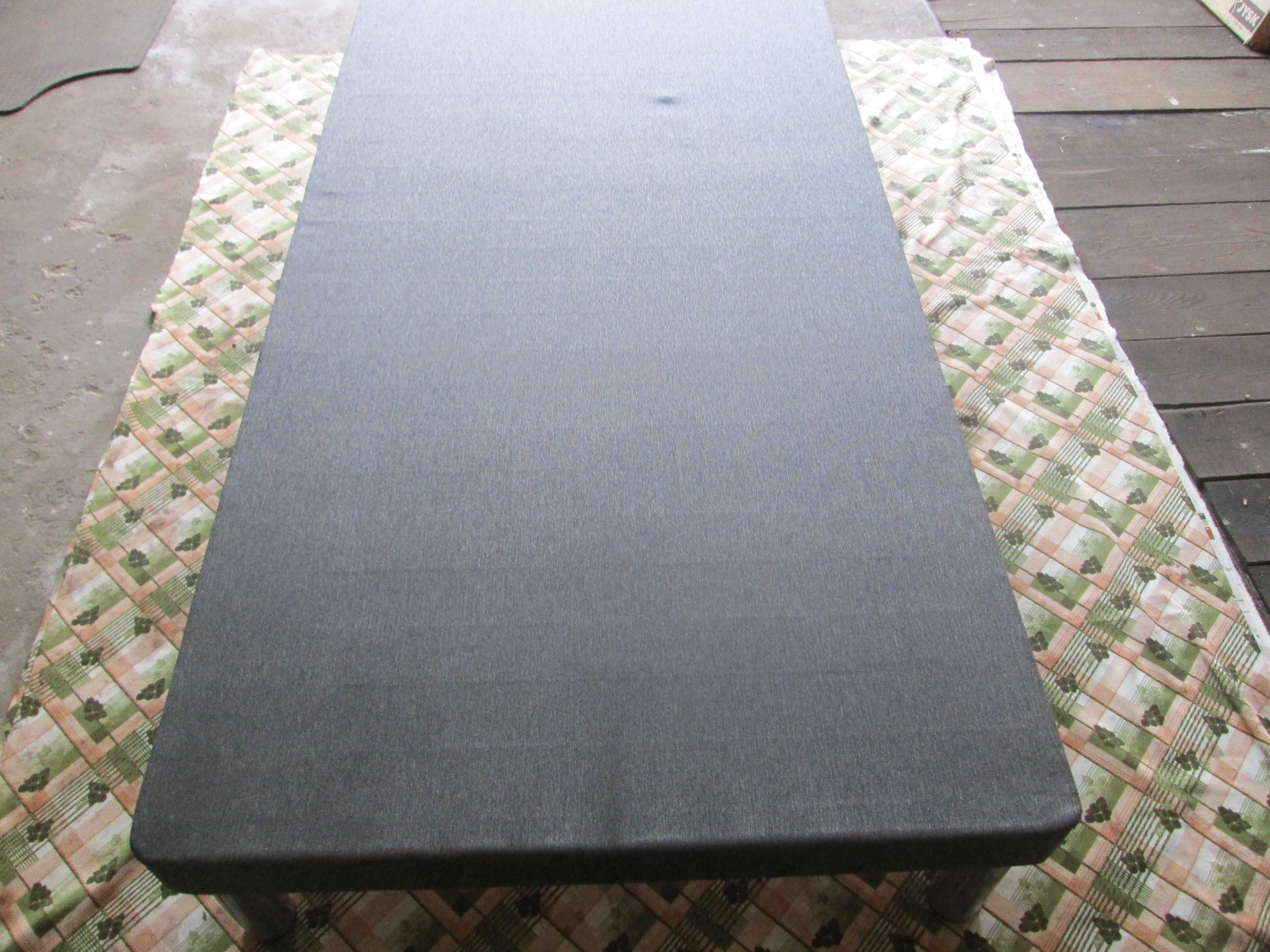 Podstawa łóżka o wymiarach (200 x 90 x 32) cm