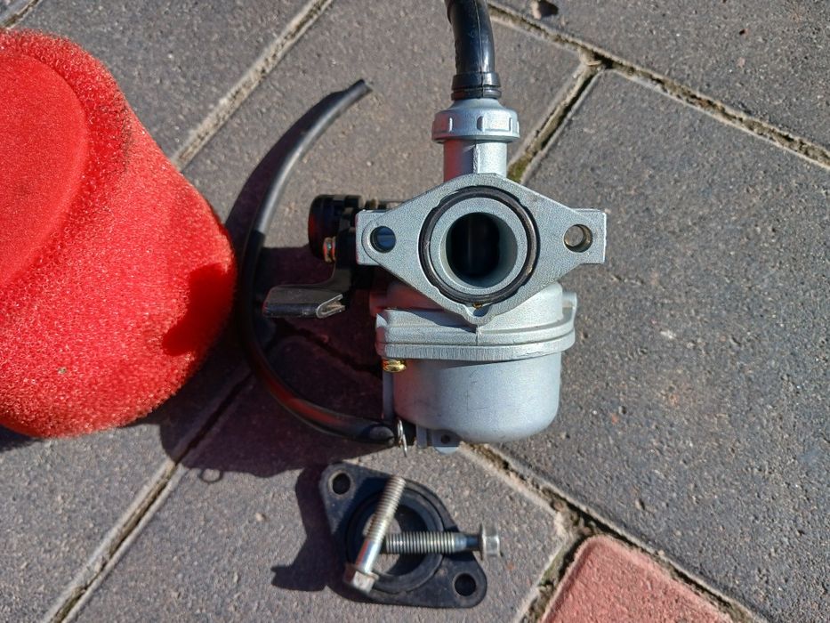 Карбюратор PZ19 на Alpha Delta з повітряним фільтром