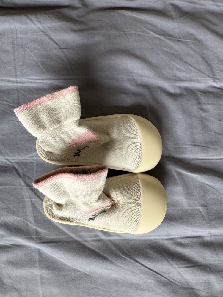 Wygodne buty ortopedyczne dla dziewczynki (unisex) – rozm. 24
