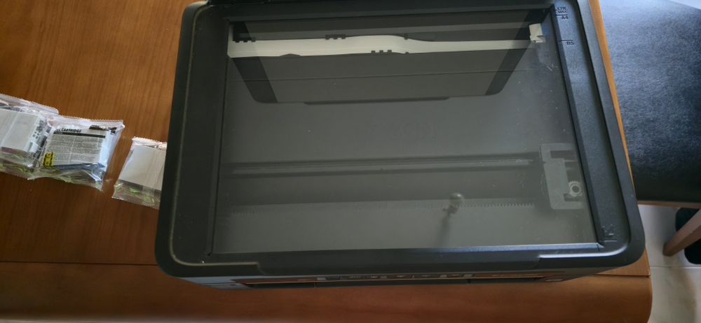 Epson xp 225 como nova