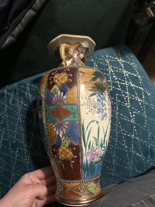 Japonski wazon bogato zdobiony typu Satsuma