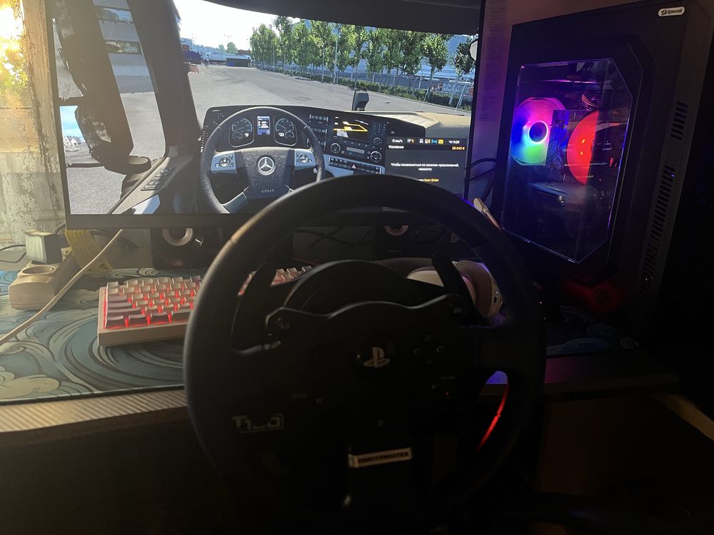 Ігровий руль Thrustmaster t150