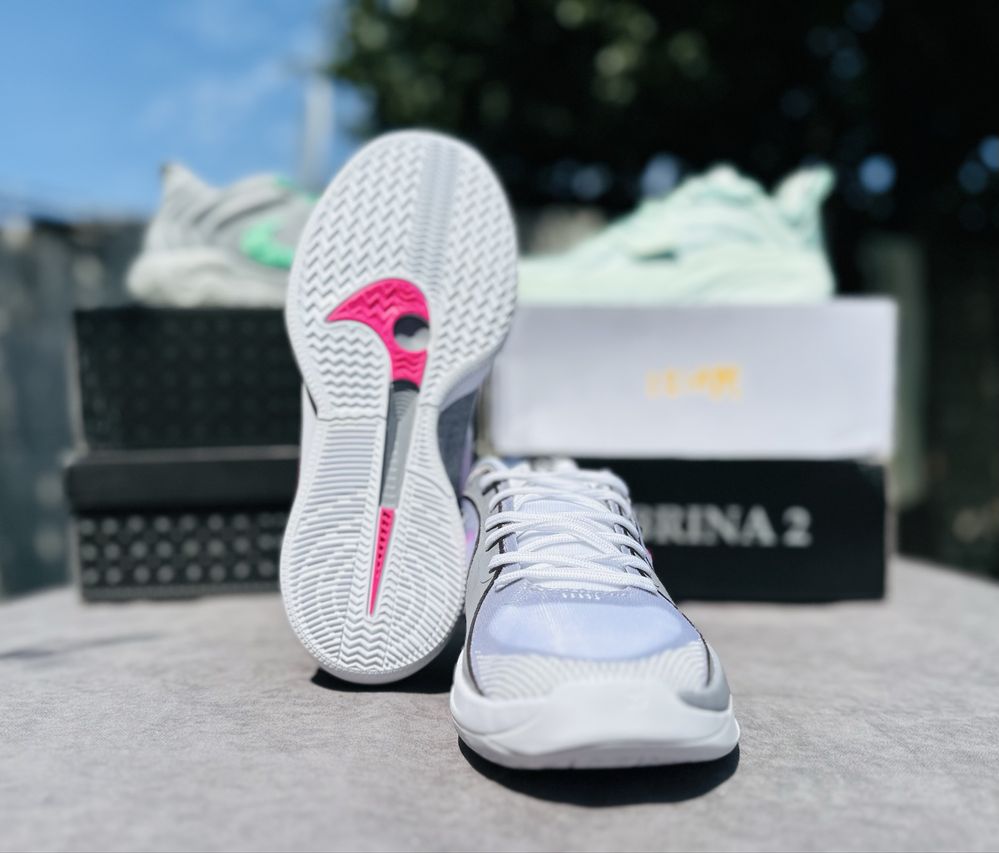 Баскетбольні кросівки Nike Sabrina 2