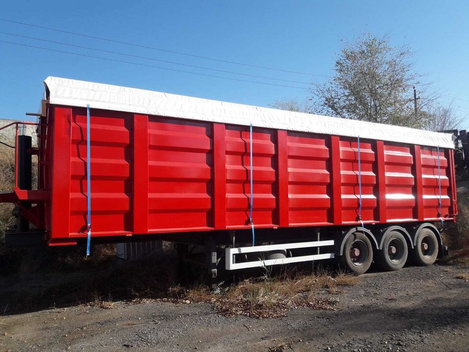Полуприцеп зерновоз самосвал "BODEX"