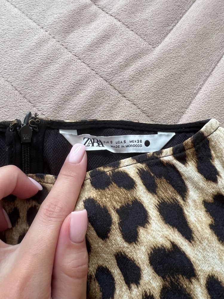 Сукня леопардова Zara в розмірі S