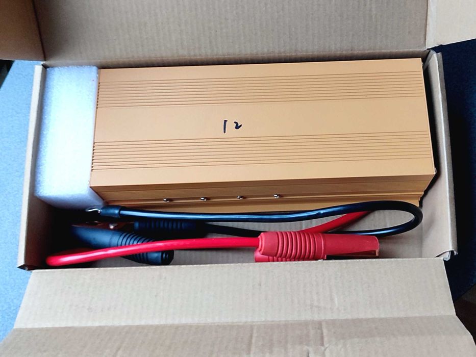 Инвертор 12v -220v Чистая синусоида 2200 Вт