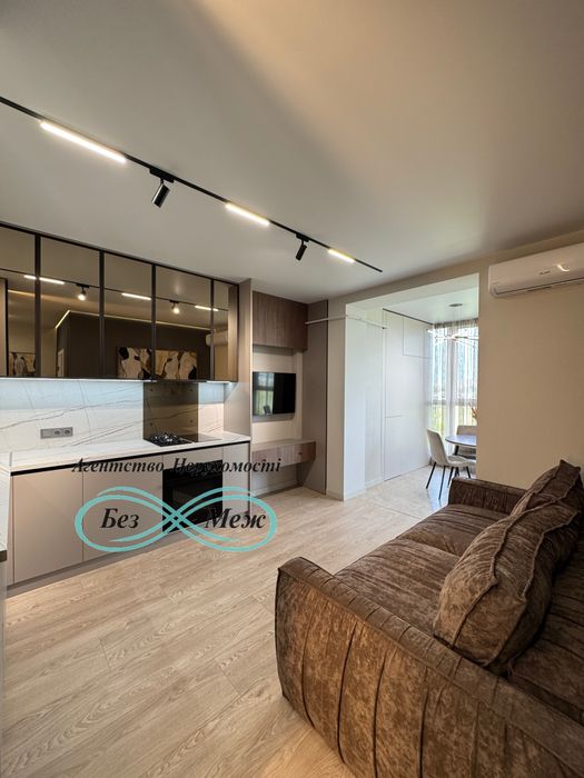 Дизайнерська 2к квартира в ЖК Софія Резиденс