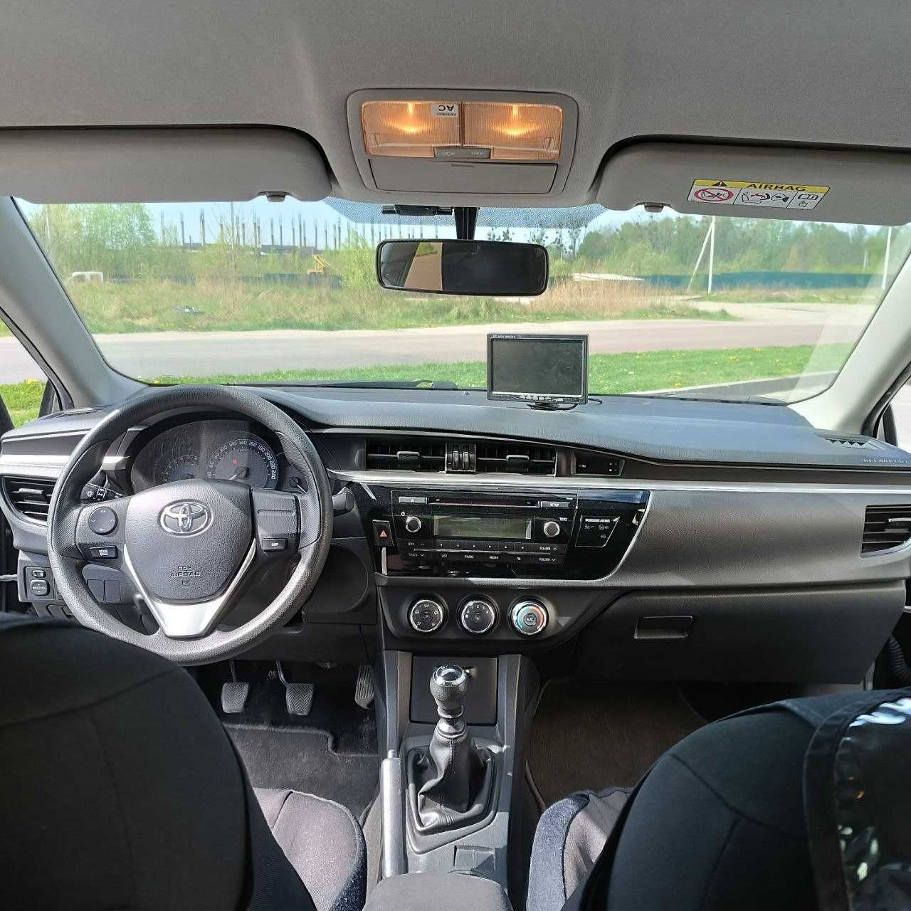 продам Toyota Corolla, 1.6 двигун, офіціал