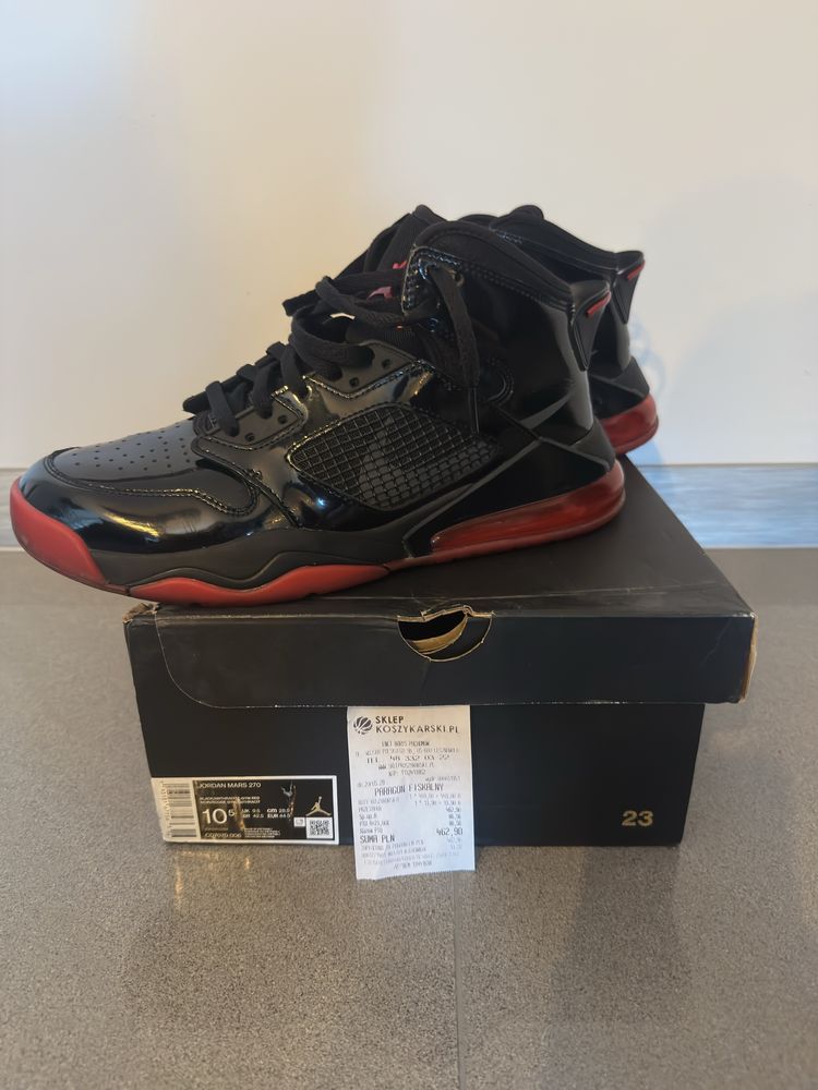 Nike Jordan Mars 270