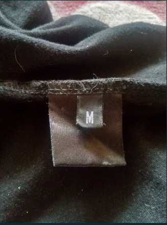 Продам футболку Madhause