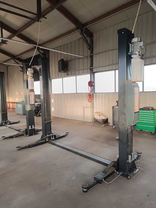 Podnośnik 2-kolumnowy EVERT 62B-42TES, udźwig 4200kg