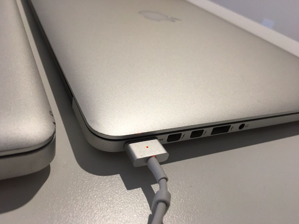 Carregadores Originais Macbook Air e Macbook Pro