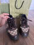 Oryginalne buty gucci