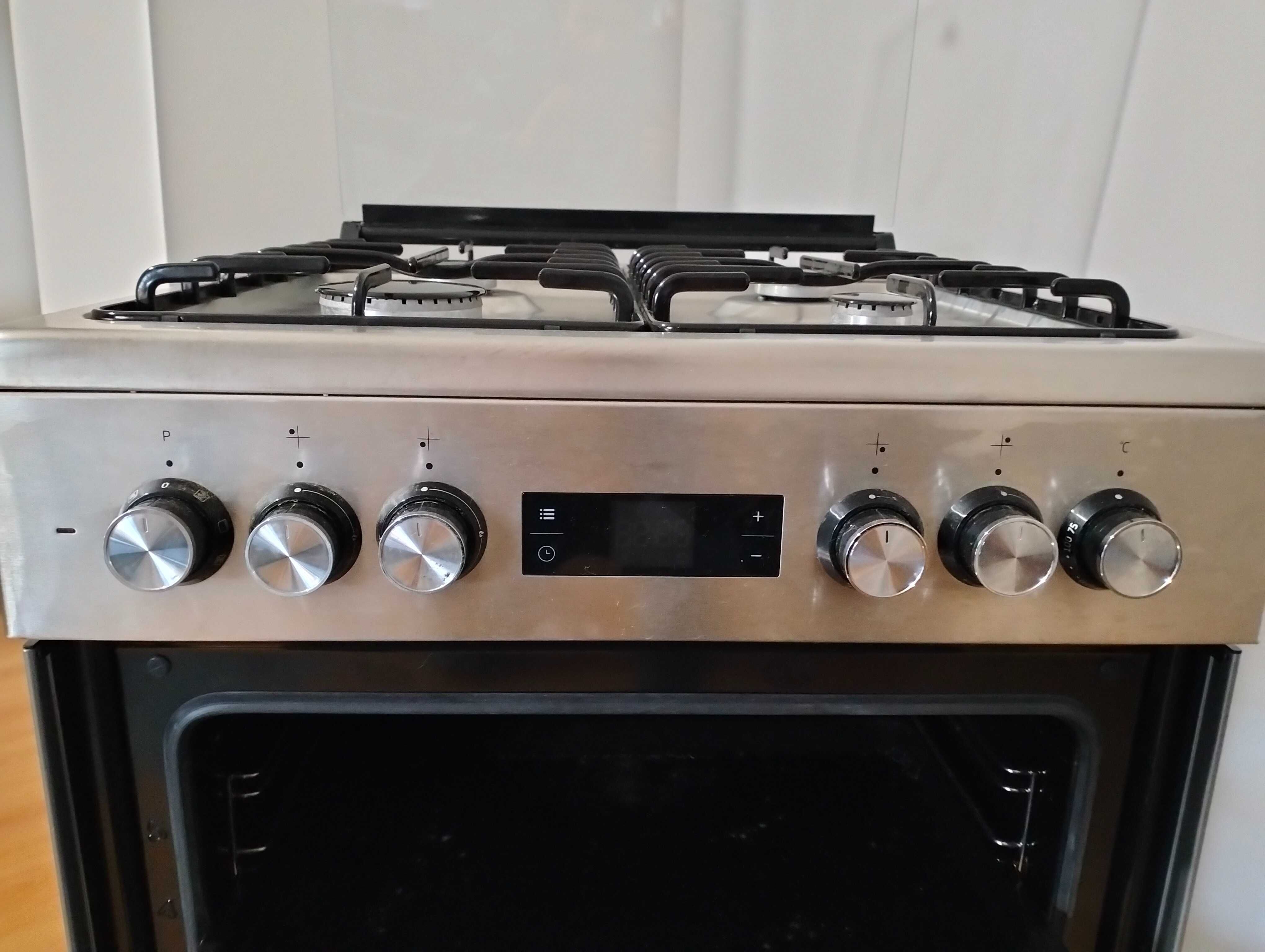 Fogão beko fsm62320dxs