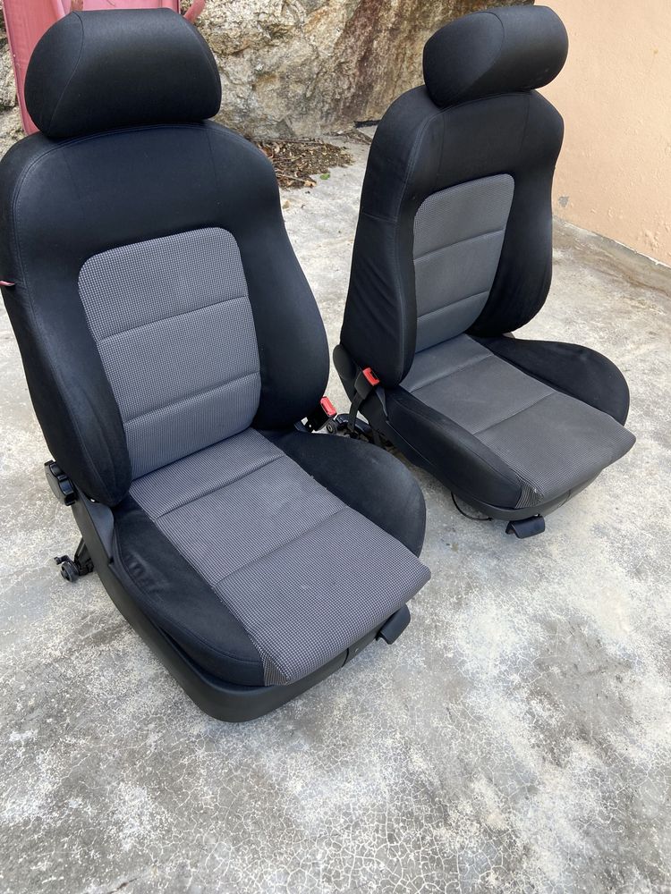 Conjunto de Bancos (5 Lugares) Seat/Audi/Golf