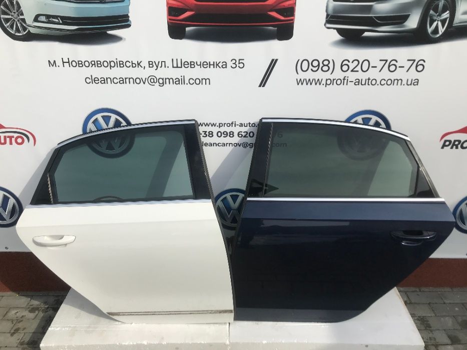 Дверка(двері)задні праві-ліві (голі-взборі) Volkswagen Passat B7-B8