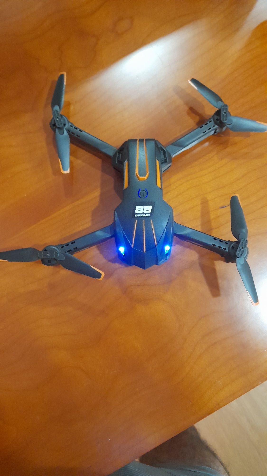 Drone D88 novo em caixa