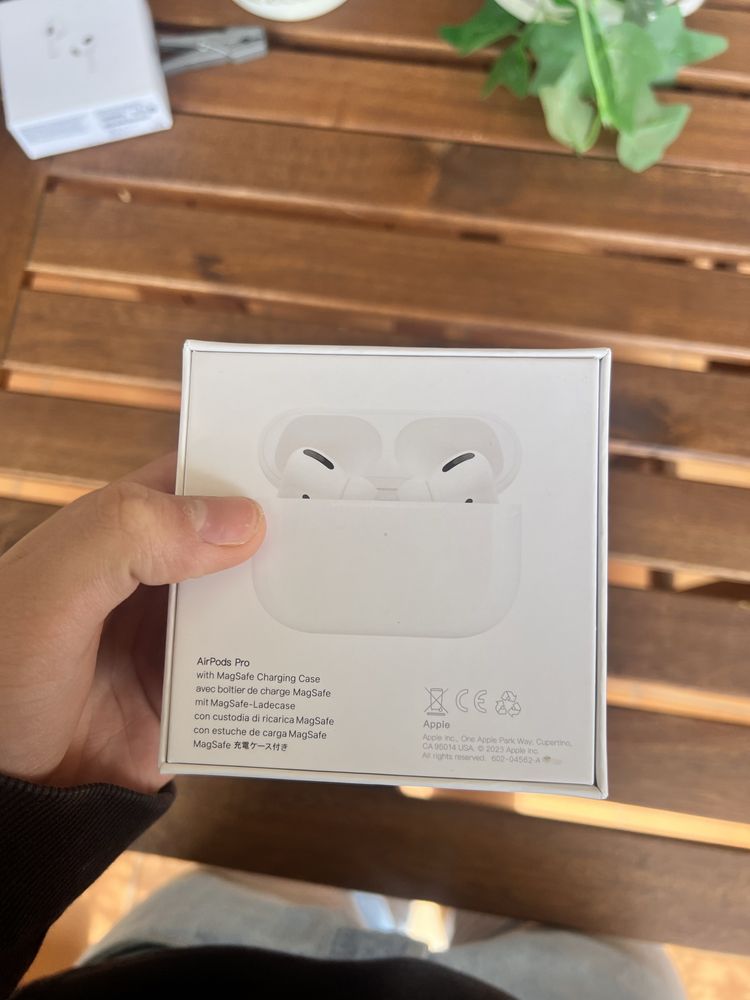 Airpods pro novos